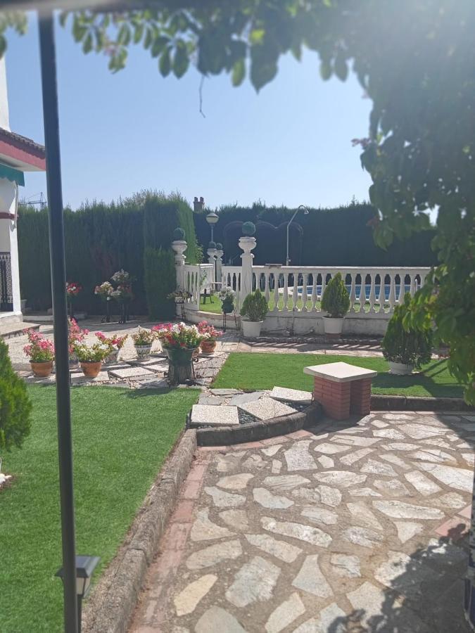 El Rincon De Dory Villa Martos Bagian luar foto