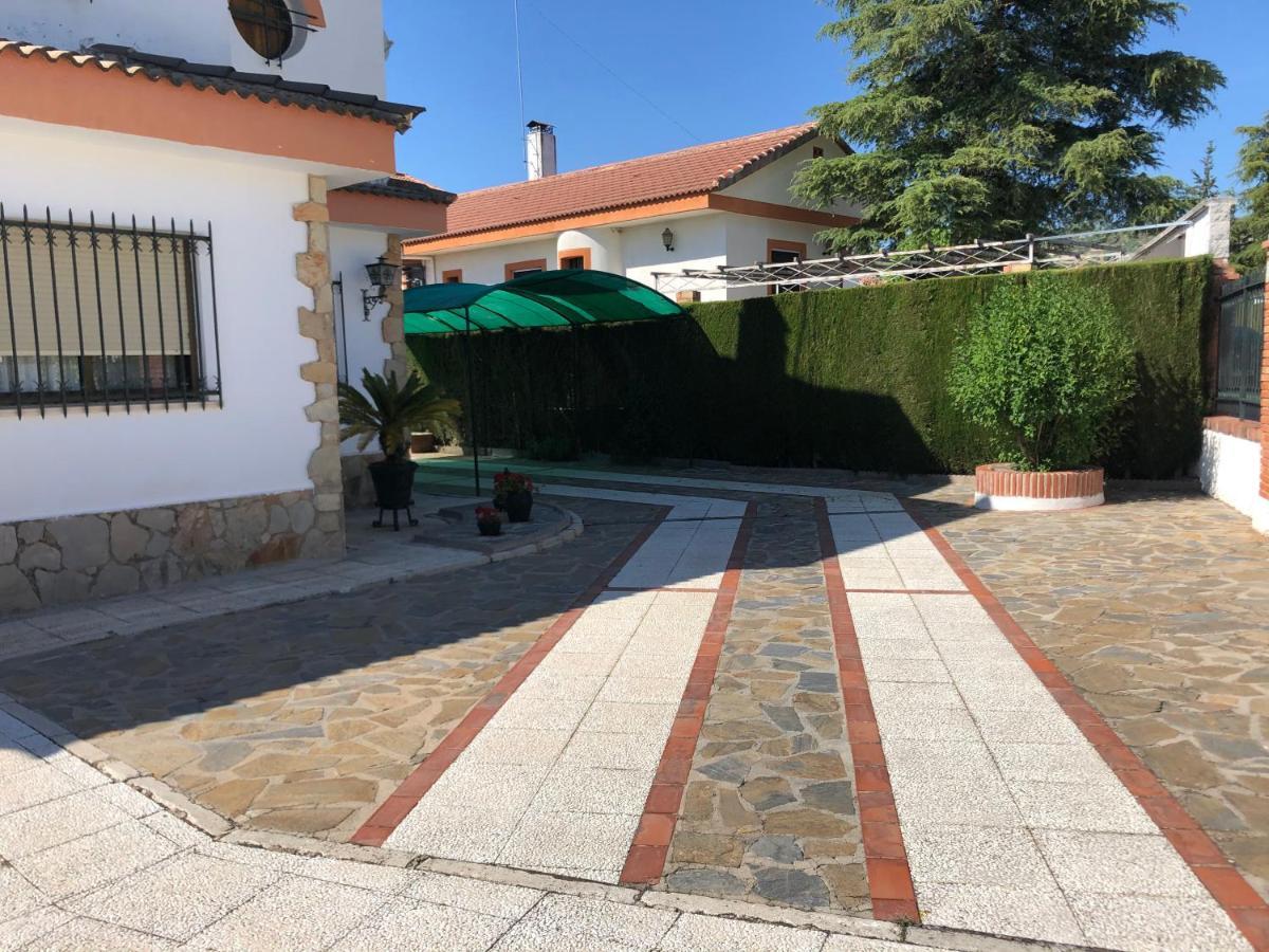 El Rincon De Dory Villa Martos Bagian luar foto